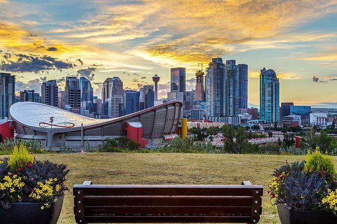 Departure Private Transfer: Calgary to Calgary Airport YYC in Luxury SUV - Benefits of Luxury Transfer