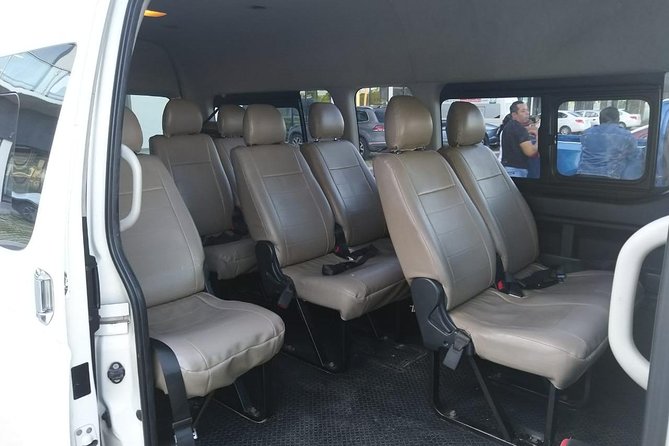 Departure Private Transfer Cancun to Cancun Airport CUN by Minivan or Minibus - Pickup and Drop-off Details