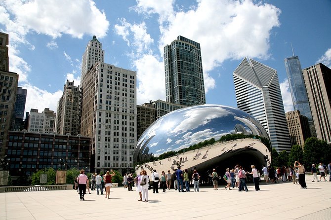 Departure Private Transfer: Chicago to OHare Airport ORD in Business Car - Booking and Availability
