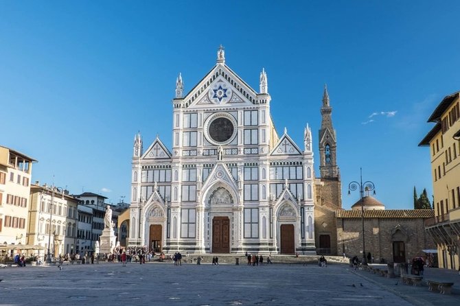 Departure Private Transfer: Florence to Florence Airport FLR in Luxury Van - Worth The Stay