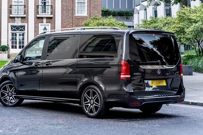 Departure Private Transfer From VIEnna City to VIEnna Airport VIE by Luxury Van - Key Points