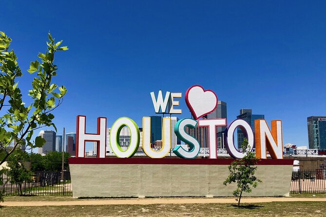 Departure Private Transfer: Houston to George Bush Airport IAH in Business Car - Service Overview