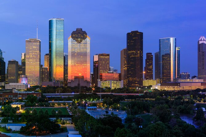 Departure Private Transfer: Houston to George Bush Airport IAH in Business Car - Frequently Asked Questions
