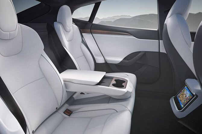 Departure Private Transfer: Las Vegas to Las Vegas Airport by Electric Vehicle - Booking Confirmation and Policies