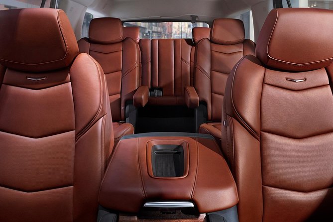 Departure Private Transfer: Seattle to Seattle Airport SEA in Luxury SUV - Included Amenities
