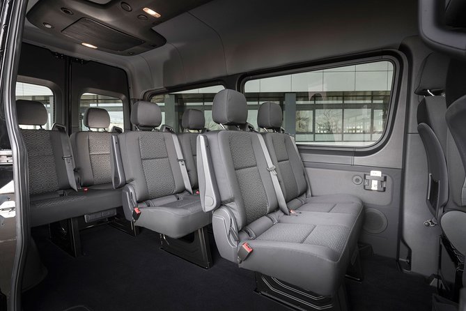 Departure Private Transfer Toronto City to Toronto Airport YYZ by SUV or Minibus - Meet and Greet