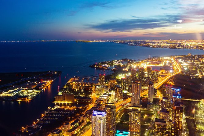 Departure Private Transfer: Toronto to Pearson Airport YYZ in Luxury Van - Cancellation Policy