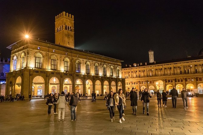 Departure Private Transfers: Bologna City to Bologna Airport BLQ in Business Car - Customer Reviews