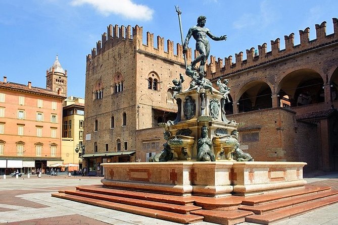 Departure Private Transfers: Bologna City to Bologna Airport BLQ in Business Car - Booking Instructions