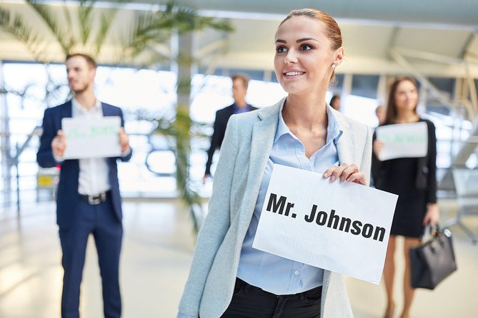 Departure Transfer To Santorini Airport - Operating Hours and Flexibility