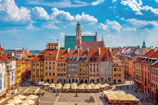Departure Transfer: Warsaw to Chopin Airport WAW by Van - Meet and Greet Service