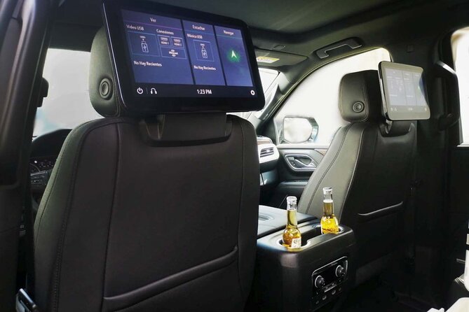 Departures in High Country From Akumal to Cancun Airport - Amenities Provided