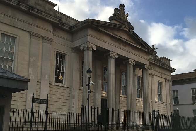 Derrie Danders: A Self-Guided Audio Tour of the Riverside and South City - Getting There and Around