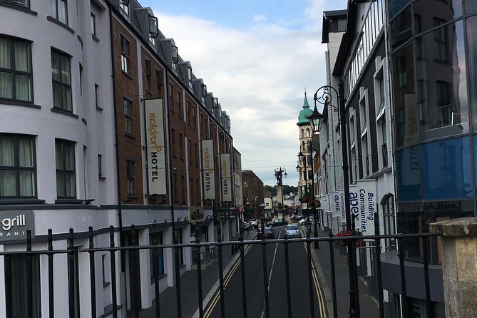 Derrie Danders: Highlights of the Walled City a Self-Guided Audio Tour - Positive User Feedback