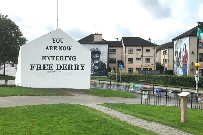 Derry City Private Walking Tour - Quick Points