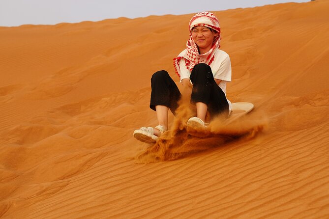 Desert Safari Dubai With BBQ Dinner - Dinner and Entertainment