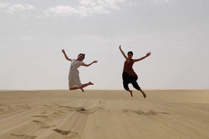 Desert Safari With Sandboarding and Inland Sea Private Tour - Inland Sea Visit