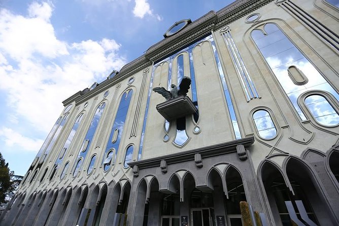 Design and Urban History Tour, Tbilisi - Savoring Local Georgian Cuisine