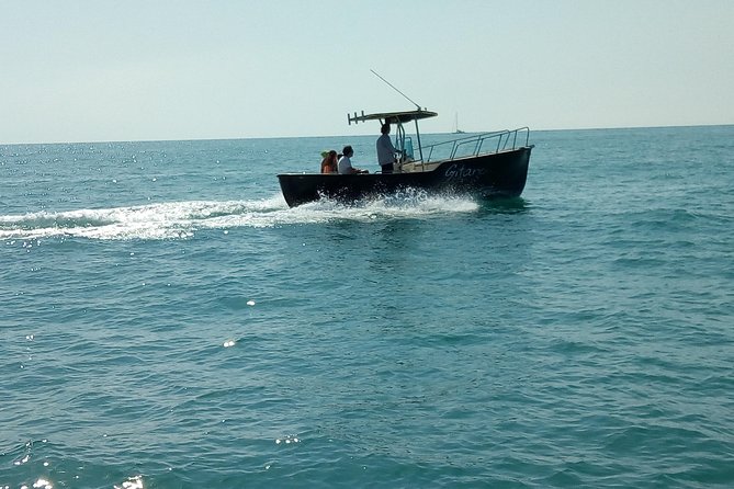 Desirée: Private Boat Tour With Skipper - Tour Itinerary