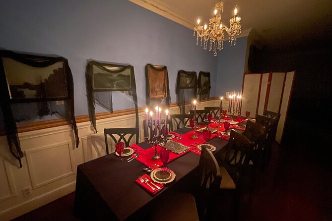 Dessert With Death in Charleston - Key Points