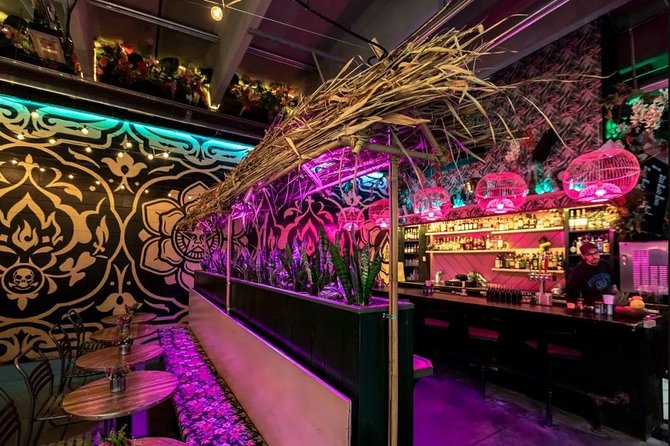 Detroit Bar Hunt: Get Down in Greektown - Key Points