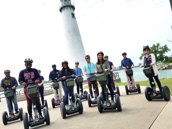 Detroit: Segway Tour Strait to the Point - Frequently Asked Questions