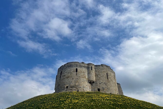 Devilishly Gruesome Ghost Hunt of York - Nighttime Terrors in the Ancient City