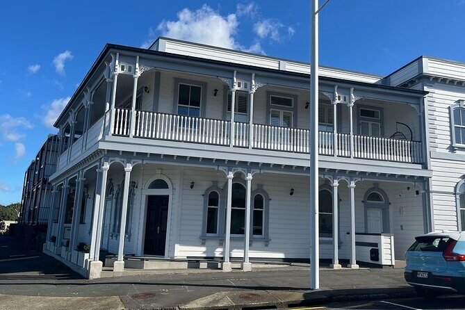 Devonports Village: A Self Guided Wheelchair-Friendly Audio Tour - Exploring Waiheke’s Devonport: A Deep Dive