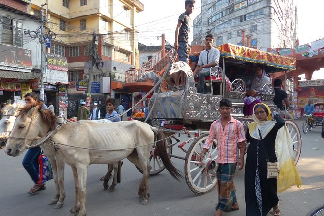 Dhaka Popular Walking and Communal Tour - Key Points