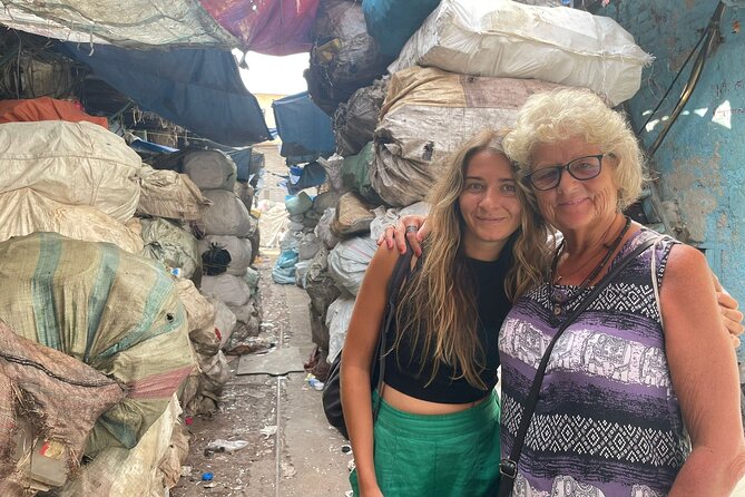 Dharavi Slum Tour Experience With a Local English Guide - Customer Reviews and Rating