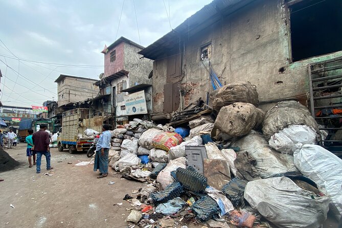Dharavi Slum Tour in Mumbai by Local Resident - Highlights of the Tour