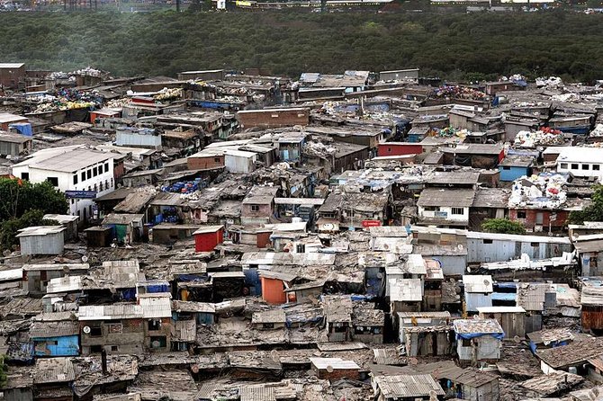 Dharavi Slum Tour in Public Transportation - Challenges and Opportunities in Dharavis Development