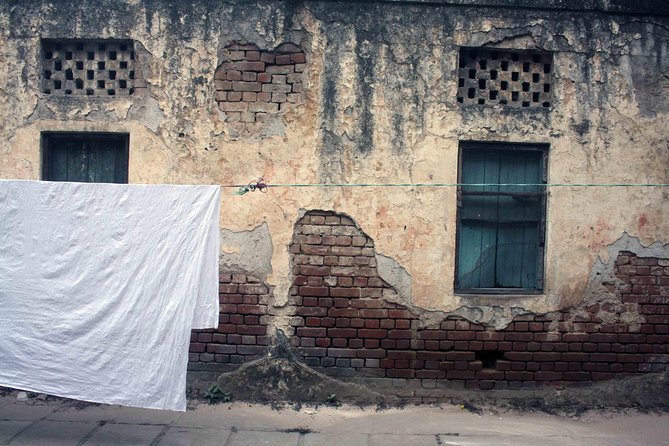 Dhobi Ghat, Ancient Stepwell and Lodhi Gardens Tour - Exploring Agrasen Ki Baoli