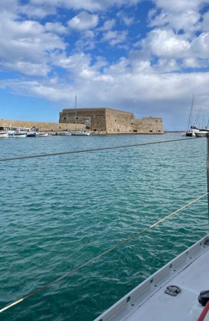 Dia Day Cruise - Yachting Day Cruise - Dia Islands Myths and History
