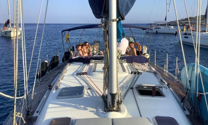 Dia Island: Semi Private Full Day Sailing Cruise - Key Points
