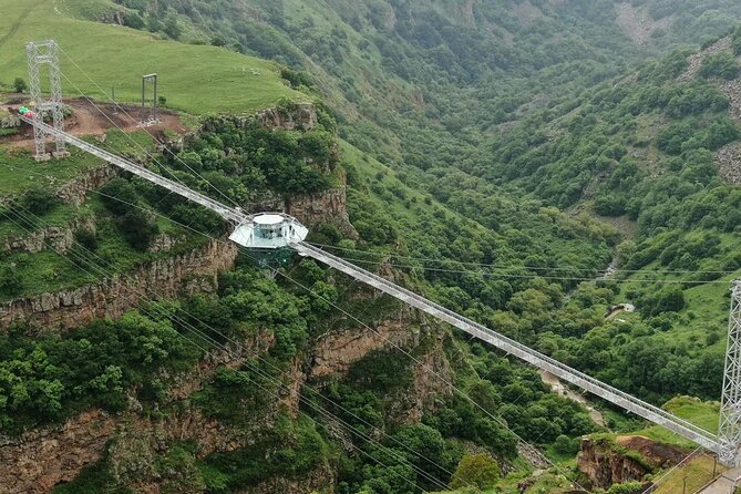 Diamond Bridge & Dashbashi Canyon Private Tour - Exploring the Diamond Bridge