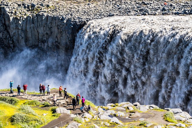 Diamond Circle Day Tour From Akureyri - Accessibility and Cancellation