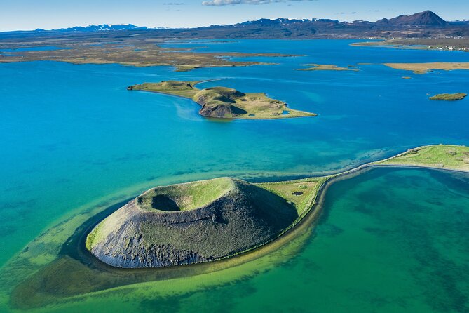 Diamond Circle Myvatn Waterfalls, and Husavik From Akureyri Tour - Tour Experience and Highlights