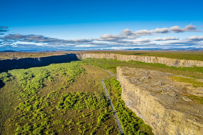 Diamond Circle Myvatn Waterfalls, and Husavik From Akureyri Tour - Recommendations and Tips