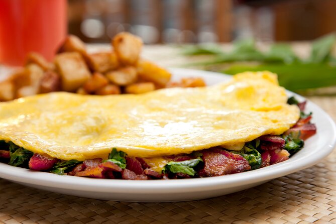 Diamond Head Hiking + Eggsn Things Breakfast - Pricing and Cancellation Policy