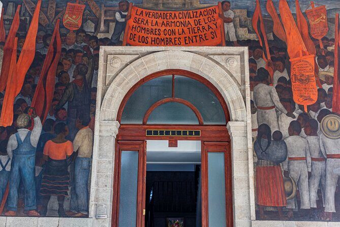 Diego Rivera at the Living Museum of Muralism - Summary