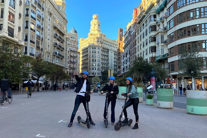 Digital Guided 2-Wheel Tour- Explore Valencia With a Compass! - Inclusions