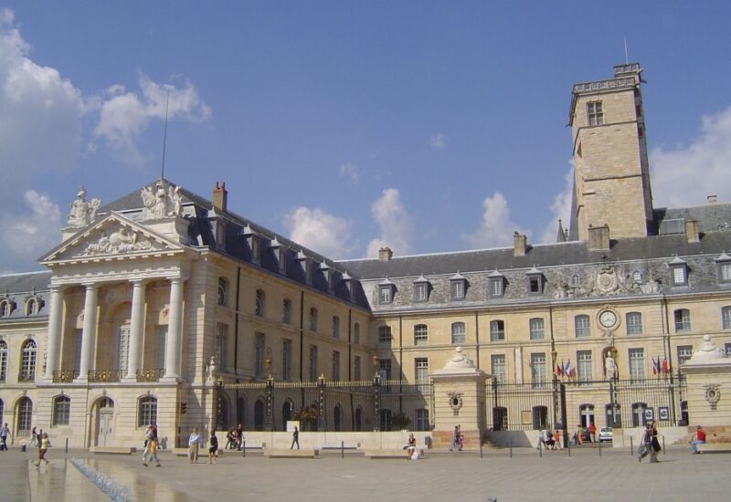 Dijon: Birthday Mission Outdoor City Game - Key Points