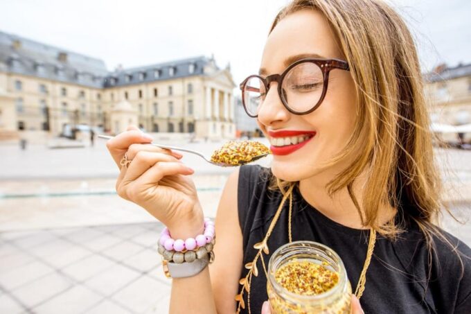 Dijon: Capture the Most Photogenic Spots With a Local - Meeting Point and Logistics