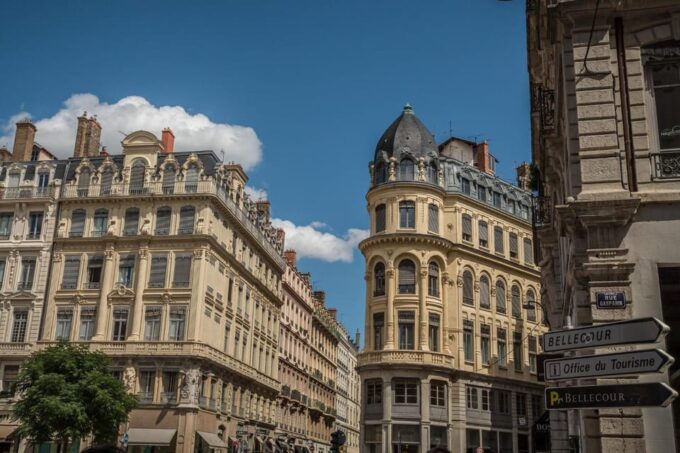 Dijon: Capture the Most Photogenic Spots With a Local - Frequently Asked Questions