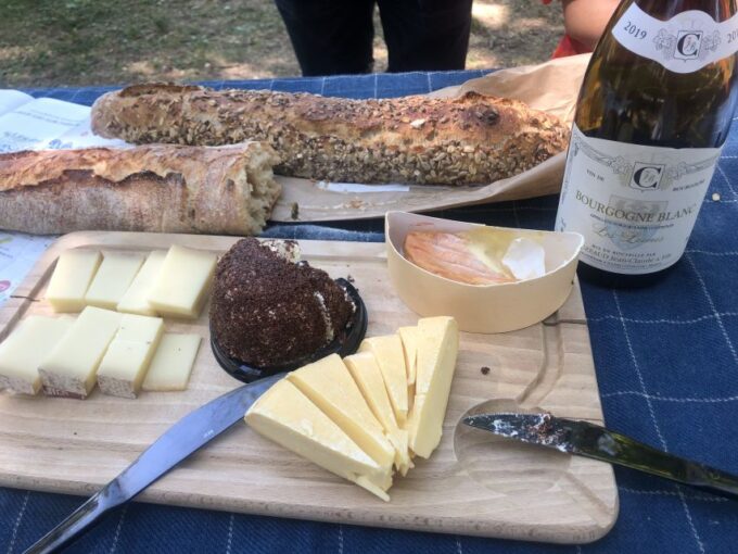 Dijon: Cheese and Burgundy Wine Tasting Workshop - Dijons Wine Heritage