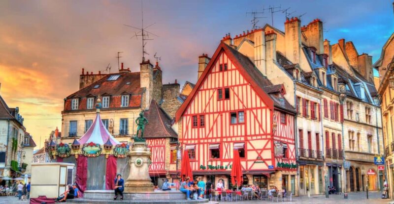 Dijon: Express Walk With a Local in 60 Minutes - Exploring Dijon Through a Locals Lens