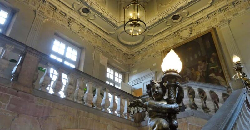 Dijon : Intimacy, Art and History - Venue and Historical Significance