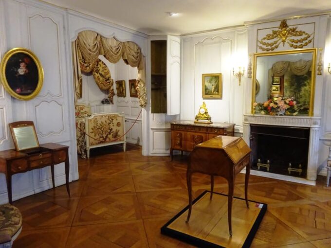 Dijon : Intimacy, Art and History - Meeting Point and Directions