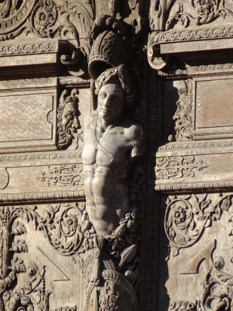 Dijon: Secrets and Lies of the Old Town - Legends and Lore of Dijon